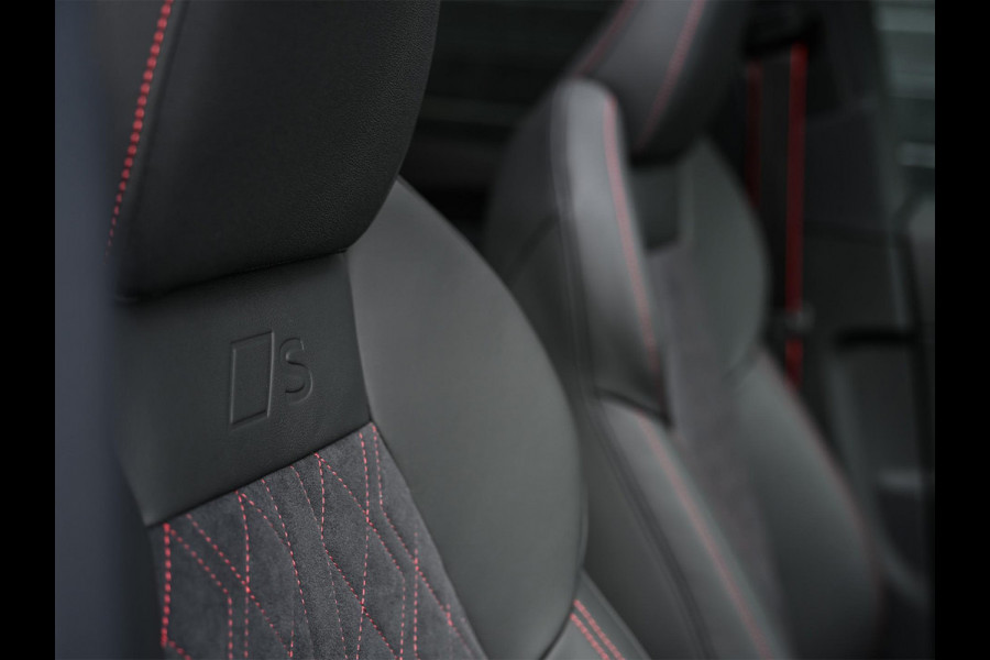 Audi Q5 E-Hybrid quattro 270KW S edition Competition | Wordt Verwacht! | Panoramadak | 5 Jr Garantie | Luchtvering | B&O | 360 Camera | Adaptive Cruise | Memory Seat | Ambiance Interieur | Stoelverwarming V+A | Stuurverwarming | Trekhaak |