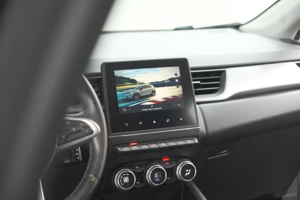 Renault Captur TCe 130 EDC Intens | Trekhaak | Adaptieve Cruise Control | Camera | Navigatie