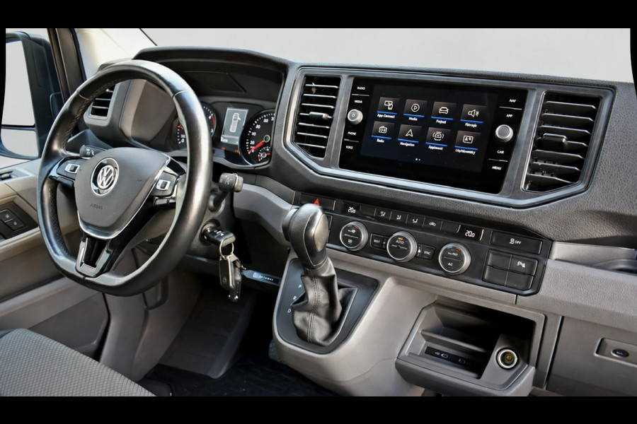 Volkswagen Crafter 35 2.0 TDI L3H2 PB Edition Adaptieve Cruise, Camera, Carplay, LED, Multimedia, 177pk, Automaat, Clima, Trekhaak, Uniek!