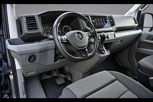 Volkswagen Crafter 35 2.0 TDI L3H2 PB Edition Adaptieve Cruise, Camera, Carplay, LED, Multimedia, 177pk, Automaat, Clima, Trekhaak, Uniek!