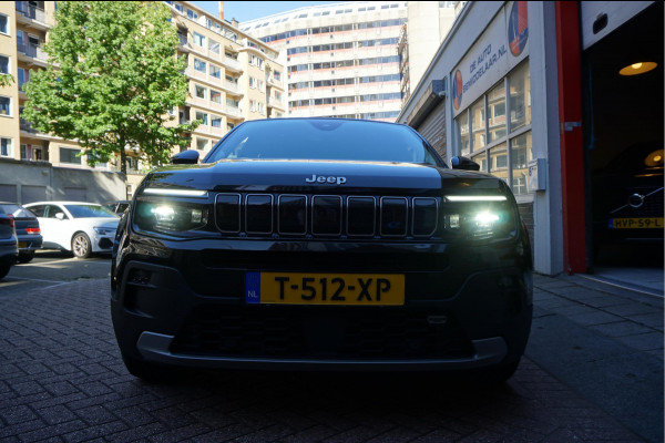 Jeep Avenger Black Edition 54 kWh | Sfeer | Apple | 360 | Adaptive + lane | Navi | Stoelverwarming | NL auto
