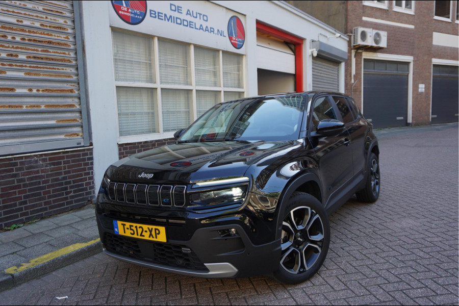 Jeep Avenger Black Edition 54 kWh | Sfeer | Apple | 360 | Adaptive + lane | Navi | Stoelverwarming | NL auto