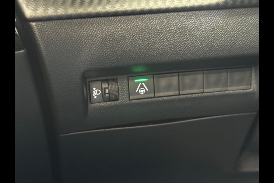 Peugeot 2008 1.2 Hybrid 145 Allure | 360 camera | Dodehoekdet. | Prijs is rijklaar