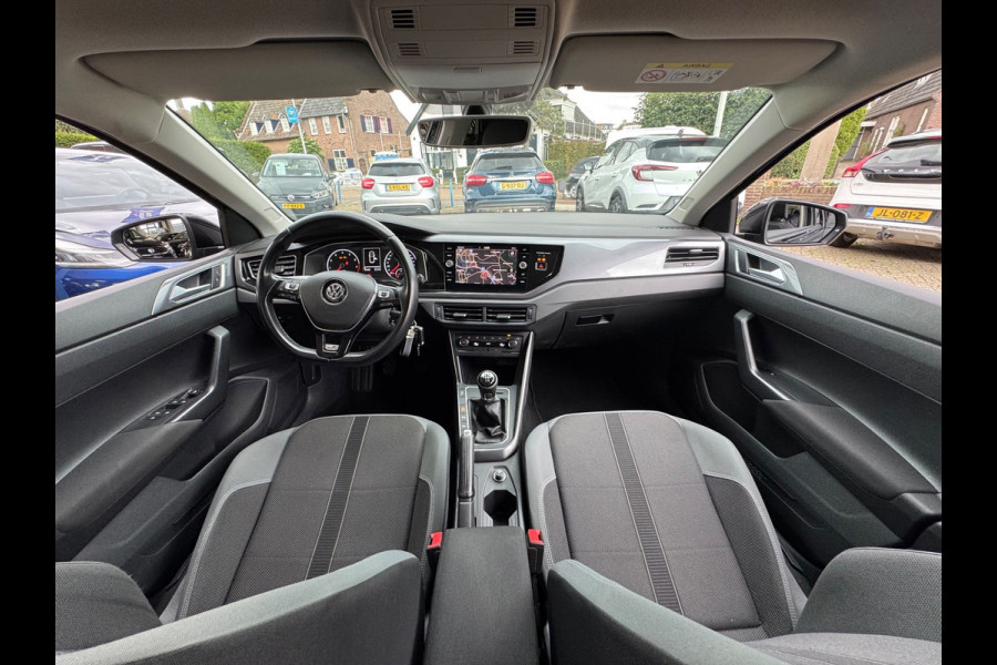 Volkswagen Polo 1.0 TSI Highline Business R 2019 NAVI NAP!
