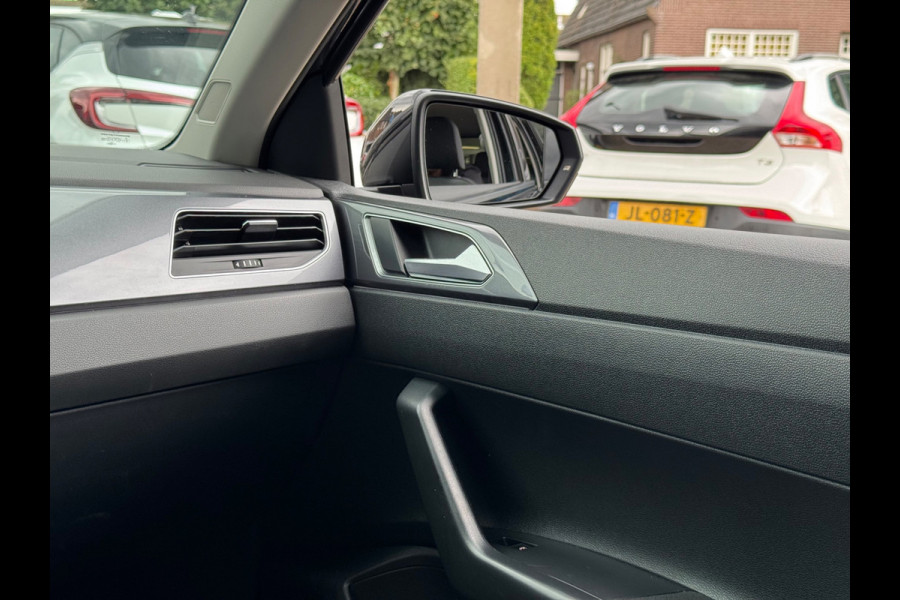 Volkswagen Polo 1.0 TSI Highline Business R 2019 NAVI NAP!
