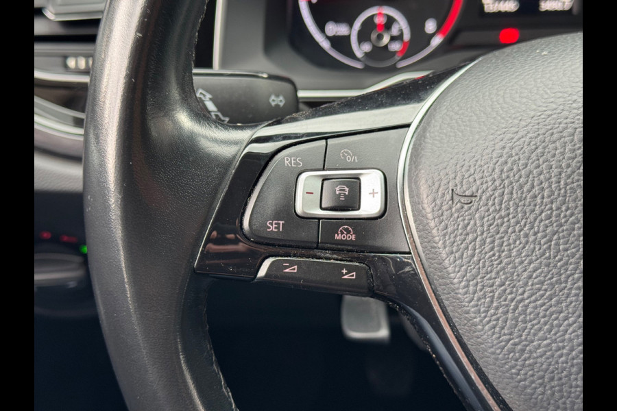 Volkswagen Polo 1.0 TSI Highline Business R 2019 NAVI NAP!
