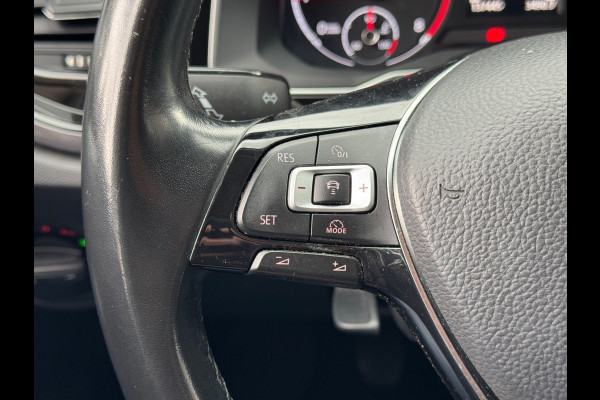Volkswagen Polo 1.0 TSI Highline Business R 2019 NAVI NAP!