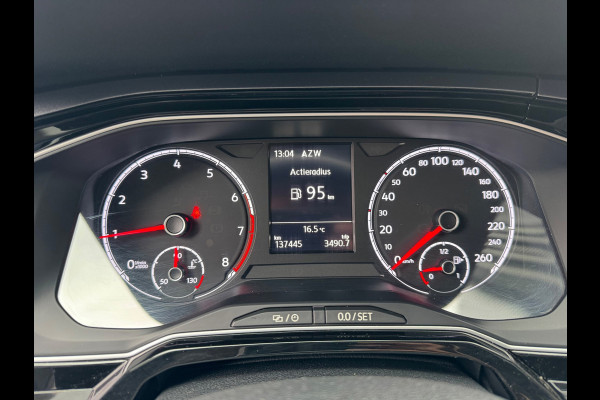 Volkswagen Polo 1.0 TSI Highline Business R 2019 NAVI NAP!
