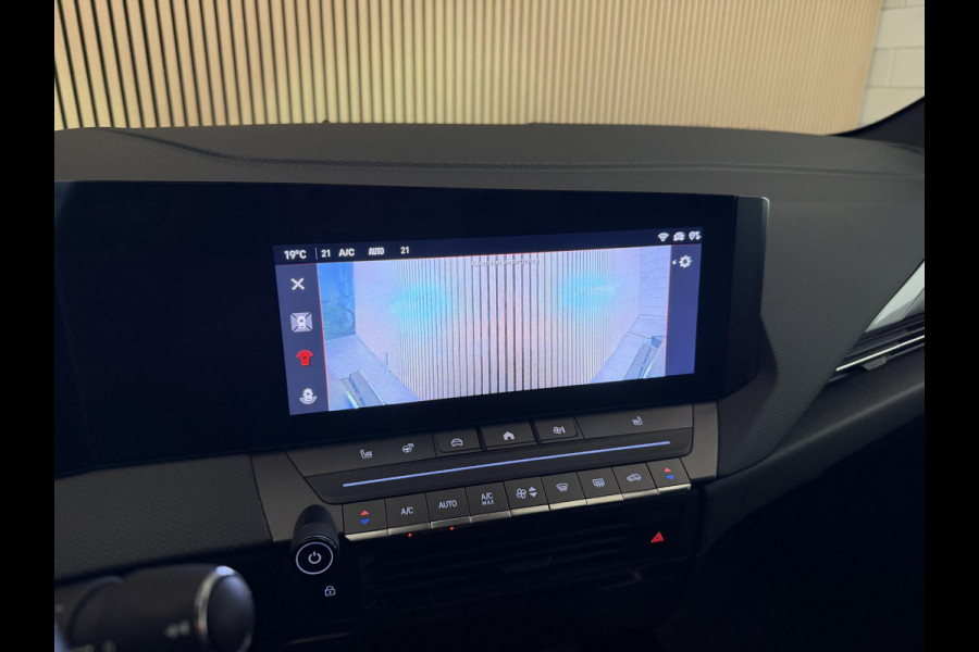 Opel Astra 1.2 Turbo 130PK Aut. Elegance Black Pakket | 360 Camera | Carplay | AGR | Stoelverw. | Incl. garantie