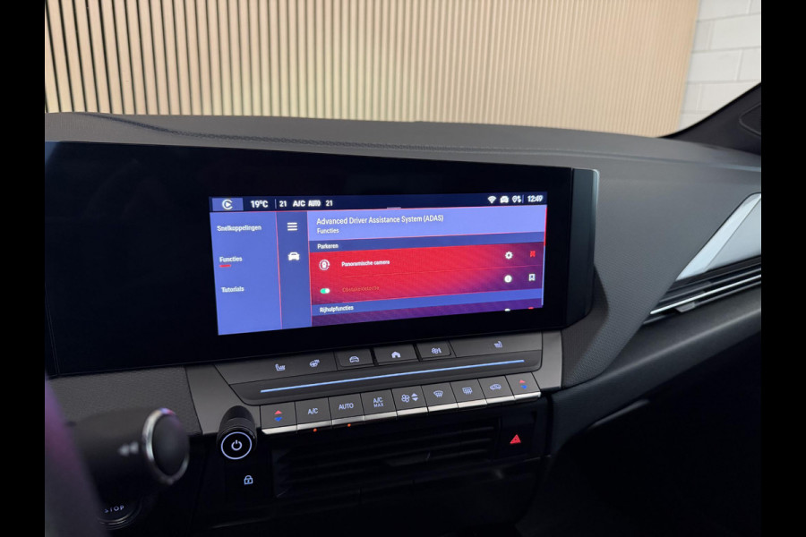 Opel Astra 1.2 Turbo 130PK Aut. Elegance Black Pakket | 360 Camera | Carplay | AGR | Stoelverw. | Incl. garantie