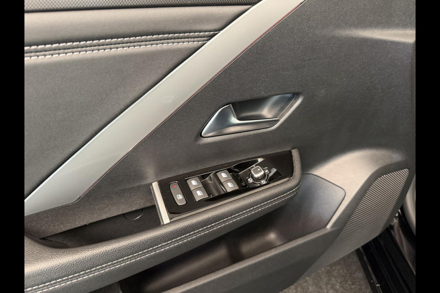 Opel Astra 1.2 Turbo 130PK Aut. Elegance Black Pakket | 360 Camera | Carplay | AGR | Stoelverw. | Incl. garantie