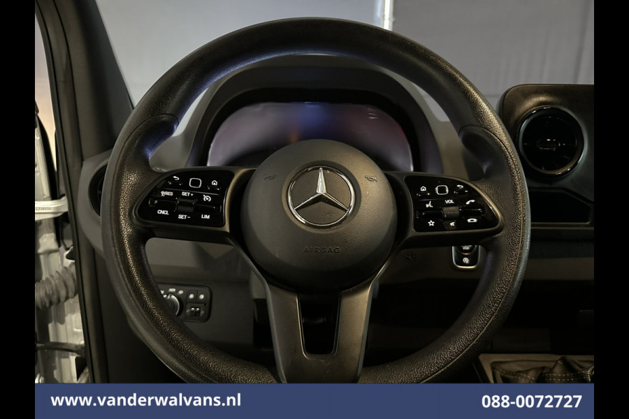 Mercedes-Benz Sprinter 315 CDI 150pk L3H2 Euro6 Airco | 360 graden Camera | Navigatie | Apple Carplay | Cruisecontrol | Chauffeursstoel Android Auto, Stoelverwarming, Parkeersensoren, Bijrijdersbank