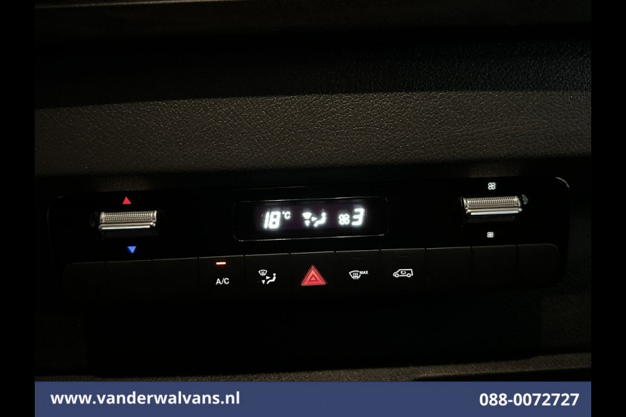 Mercedes-Benz Sprinter 315 CDI 150pk L3H2 Euro6 Airco | 360 graden Camera | Navigatie | Apple Carplay | Cruisecontrol | Chauffeursstoel Android Auto, Stoelverwarming, Parkeersensoren, Bijrijdersbank