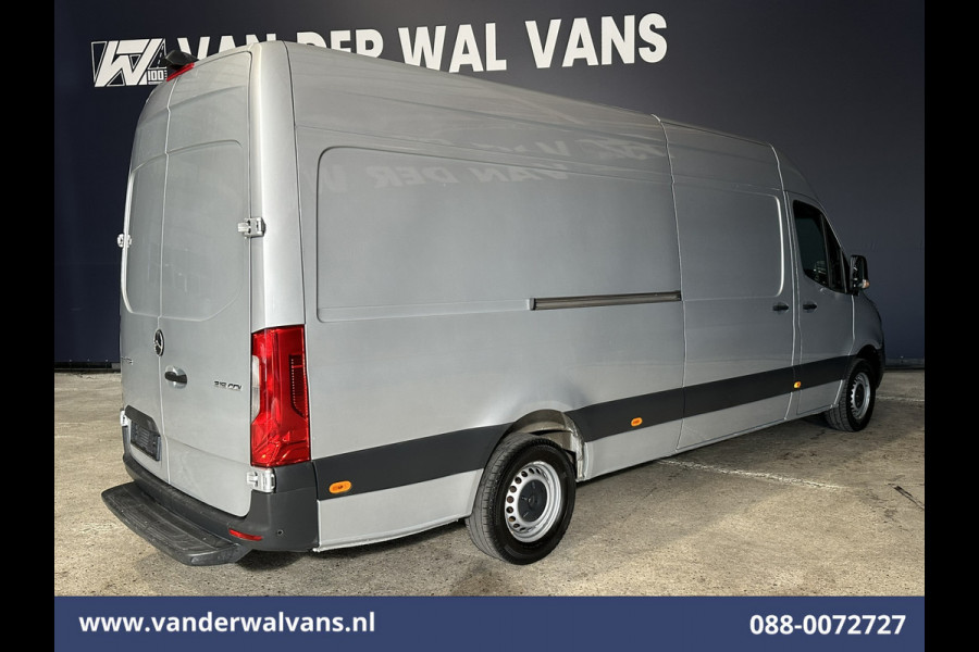 Mercedes-Benz Sprinter 315 CDI 150pk L3H2 Euro6 Airco | 360 graden Camera | Navigatie | Apple Carplay | Cruisecontrol | Chauffeursstoel Android Auto, Stoelverwarming, Parkeersensoren, Bijrijdersbank