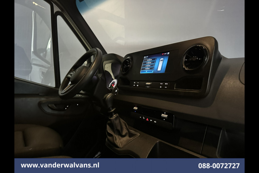 Mercedes-Benz Sprinter 315 CDI 150pk L3H2 Euro6 Airco | 360 graden Camera | Navigatie | Apple Carplay | Cruisecontrol | Chauffeursstoel Android Auto, Stoelverwarming, Parkeersensoren, Bijrijdersbank