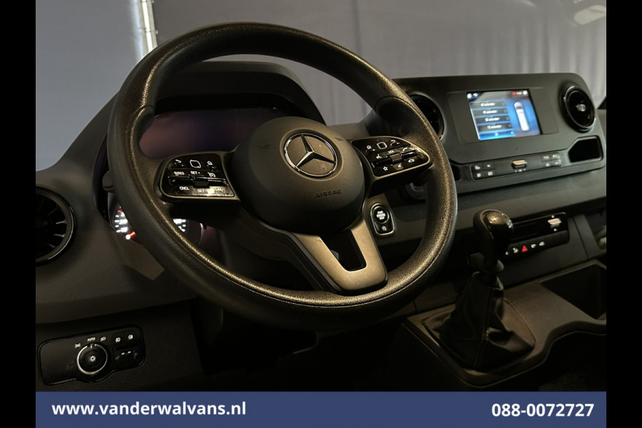 Mercedes-Benz Sprinter 315 CDI 150pk L3H2 Euro6 Airco | 360 graden Camera | Navigatie | Apple Carplay | Cruisecontrol | Chauffeursstoel Android Auto, Stoelverwarming, Parkeersensoren, Bijrijdersbank