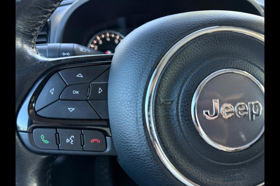 Jeep Renegade 1.0T Limited sport, electrisch glazen panoramadak, trekhaak, extra getint glas, parkeersensoren v+a