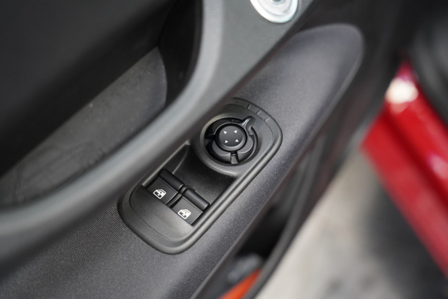 Fiat 500C Icon 42 kWh Cruise/Climate Cabrio ROSSO PASSIONE NAP!