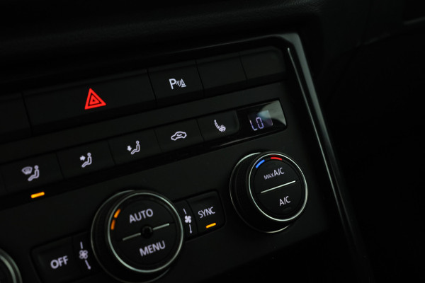 Volkswagen T-Roc 1.0 TSI Apple carplay, Climate, Lmv,