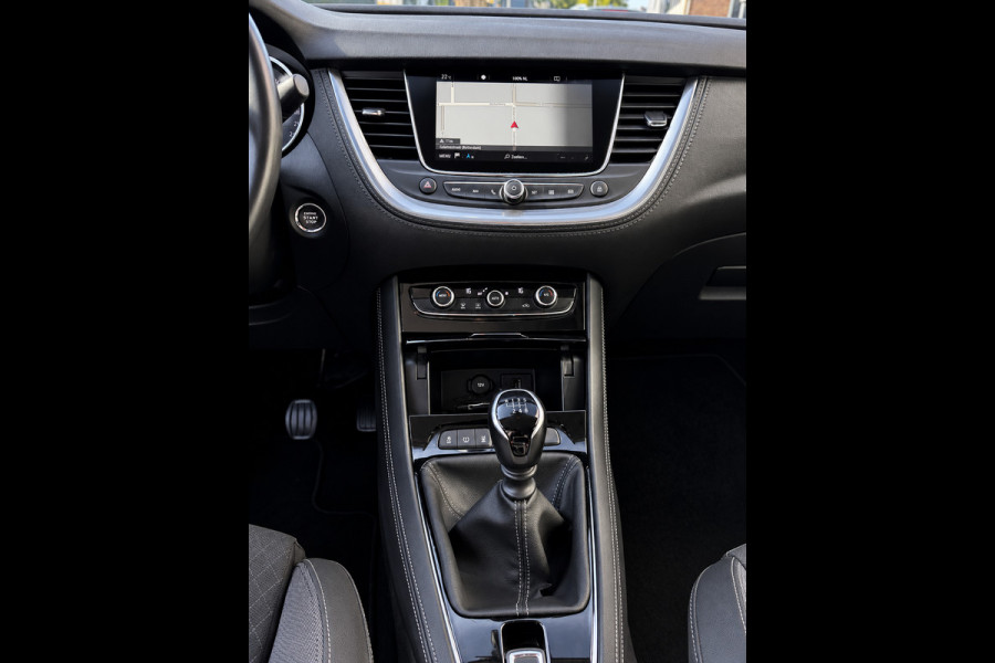 Opel Grandland X 1.2 Turbo Edition 2020 - Navigatie/Apple CarPlay I Airco I LED- PDC I Comfort pakket I Dealer onderhouden