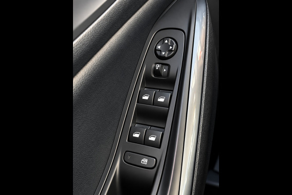 Opel Grandland X 1.2 Turbo Edition 2020 - Navigatie/Apple CarPlay I Airco I LED- PDC I Comfort pakket I Dealer onderhouden