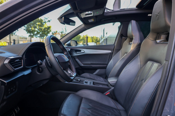 CUPRA Formentor 1.4 e-Hybrid VZ Copper Edition | PANO | ABT VELGEN | MEMORY | 360 | KEYLESS | ELEK KOFFERKLEP | STUURVERW |