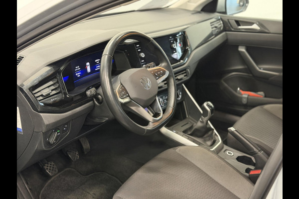 Volkswagen Polo 1.0 TSI Life Navigatie Apple Carplay / Android Auto Adaptive Cruise Control Lichtmetalen velgen Led Virtual Cockpit Airco