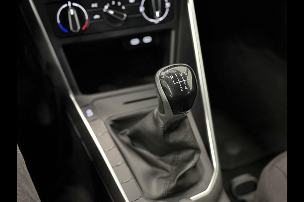 Volkswagen Polo 1.0 TSI Life Navigatie Apple Carplay / Android Auto Adaptive Cruise Control Lichtmetalen velgen Led Virtual Cockpit Airco