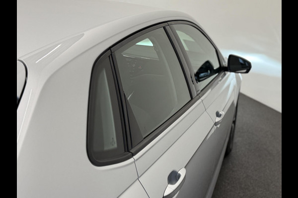 Volkswagen Polo 1.0 TSI Life Navigatie Apple Carplay / Android Auto Adaptive Cruise Control Lichtmetalen velgen Led Virtual Cockpit Airco