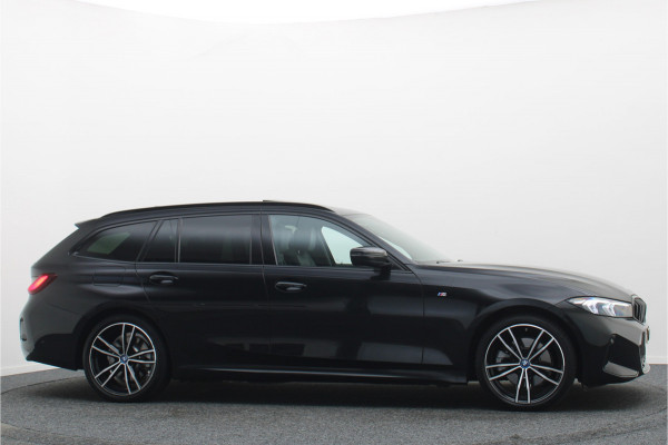 BMW 3 Serie Touring 320e Leer, Panoramadak, ACC, Camera, Verwarmd Stuurwiel, LED, Apple Carplay, 19''