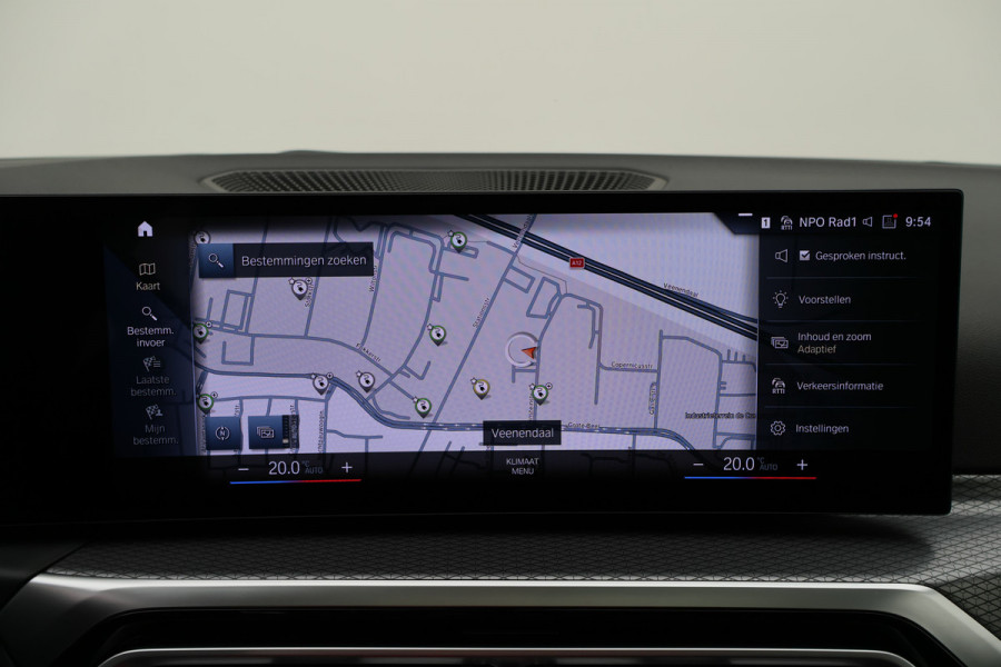 BMW 3 Serie Touring 320e Leer, Panoramadak, ACC, Camera, Verwarmd Stuurwiel, LED, Apple Carplay, 19''