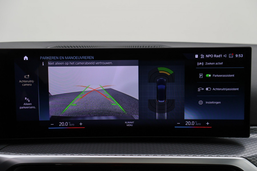 BMW 3 Serie Touring 320e Leer, Panoramadak, ACC, Camera, Verwarmd Stuurwiel, LED, Apple Carplay, 19''