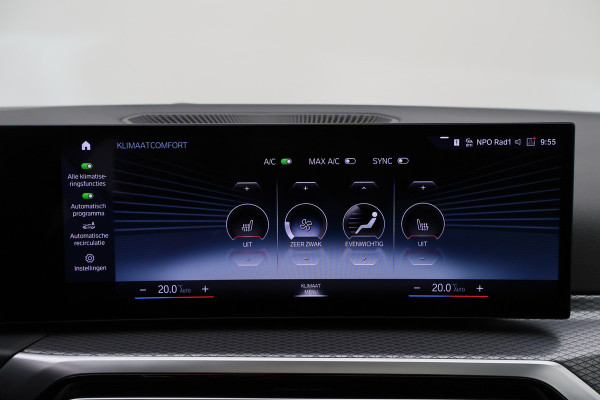 BMW 3 Serie Touring 320e Leer, Panoramadak, ACC, Camera, Verwarmd Stuurwiel, LED, Apple Carplay, 19''