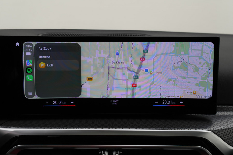BMW 3 Serie Touring 320e Leer, Panoramadak, ACC, Camera, Verwarmd Stuurwiel, LED, Apple Carplay, 19''