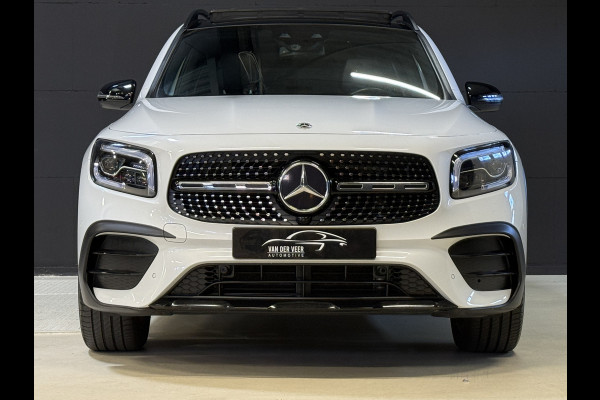 Mercedes-Benz Glb 200 Business Solution AMG | 7-Zits | Pano | Camera | Sfeerverlichting