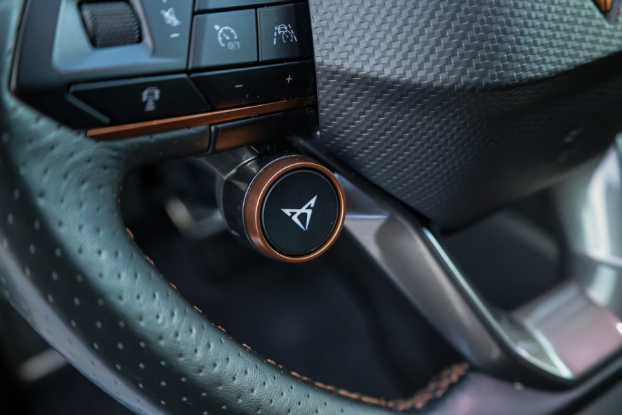 CUPRA Formentor 1.4 e-Hybrid VZ Copper Edition | PANO | ABT VELGEN | MEMORY | 360 | KEYLESS | ELEK KOFFERKLEP | STUURVERW |