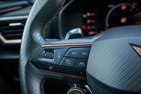 CUPRA Formentor 1.4 e-Hybrid VZ Copper Edition | PANO | ABT VELGEN | MEMORY | 360 | KEYLESS | ELEK KOFFERKLEP | STUURVERW |