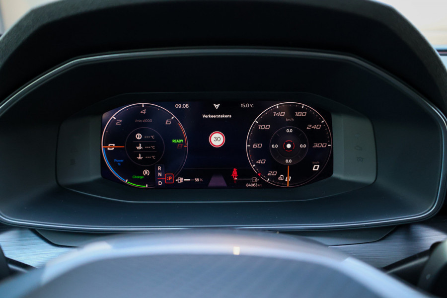 CUPRA Formentor 1.4 e-Hybrid VZ Copper Edition | PANO | ABT VELGEN | MEMORY | 360 | KEYLESS | ELEK KOFFERKLEP | STUURVERW |