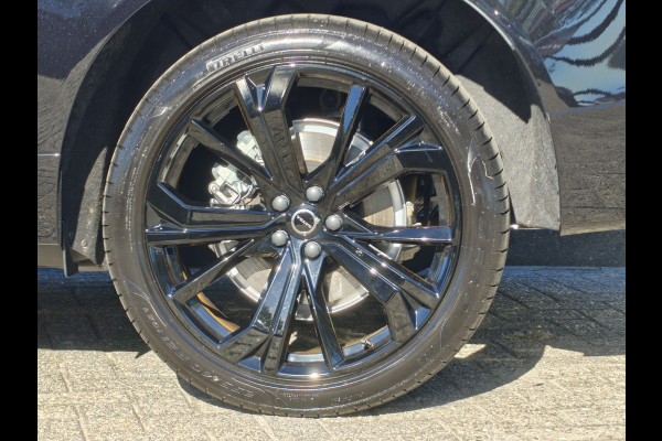 Volvo XC60 T6 350PK AWD Ultra Black Edition | Facelift | Schuif/kantel dak | H & K Audio | BLIS | 360 Camera