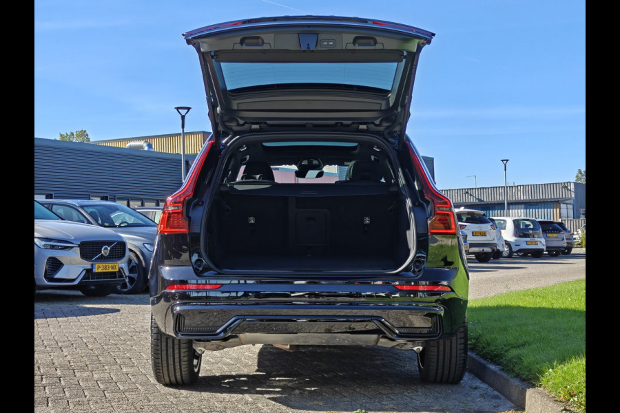 Volvo XC60 T6 350PK AWD Ultra Black Edition | Facelift | Schuif/kantel dak | H & K Audio | BLIS | 360 Camera