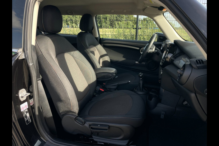 MINI 3-deurs 1.5 Cooper | NAVI | Bluetooth | Airco | Cruise Control |