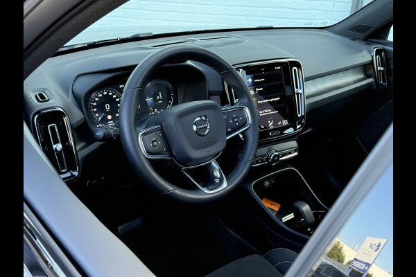 Volvo XC40 1.5 T4 Plug-in hybrid Ultimate Dark | Pano | Memory | H/K Audio | 19 inch