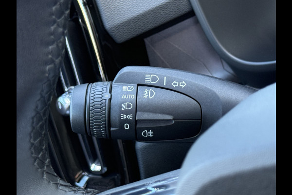Volvo XC40 1.5 T4 Plug-in hybrid Ultimate Dark | Pano | Memory | H/K Audio | 19 inch