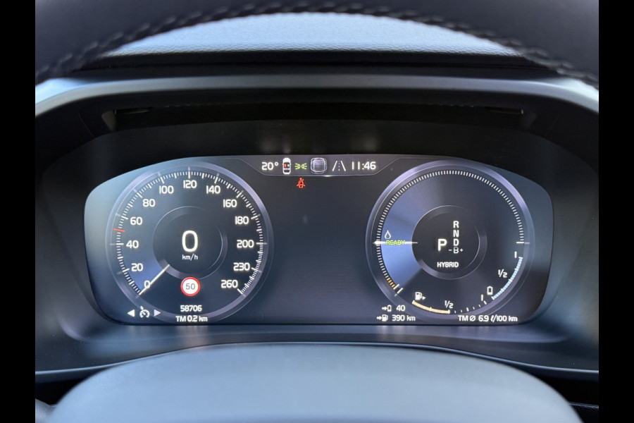 Volvo XC40 1.5 T4 Plug-in hybrid Ultimate Dark | Pano | Memory | H/K Audio | 19 inch