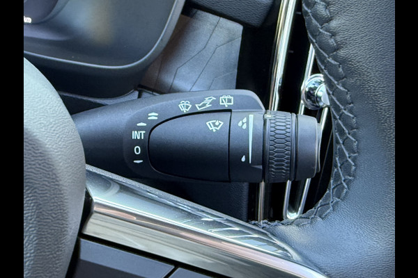 Volvo XC40 1.5 T4 Plug-in hybrid Ultimate Dark | Pano | Memory | H/K Audio | 19 inch