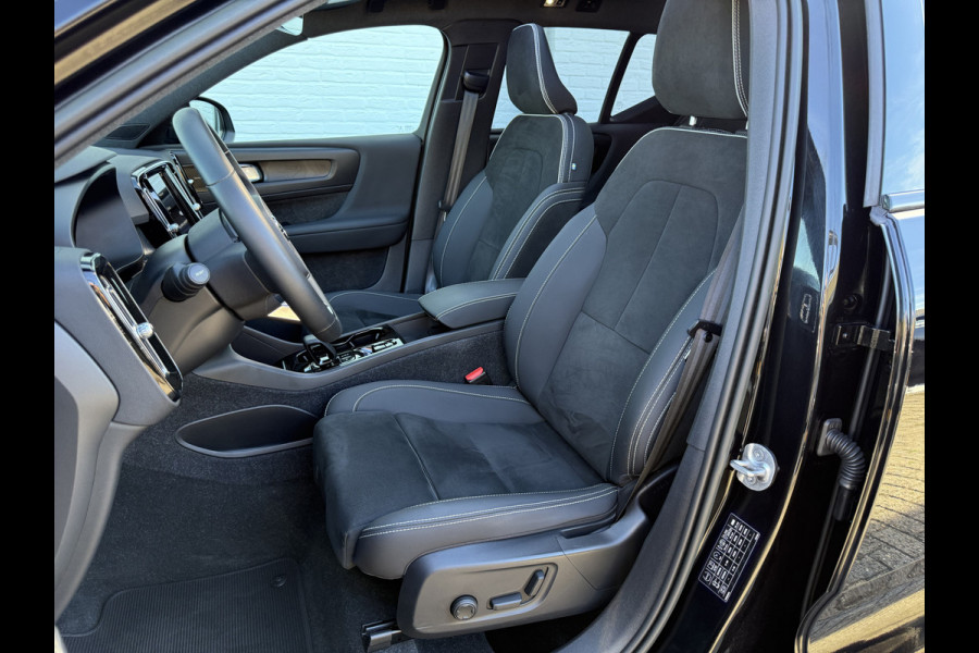 Volvo XC40 1.5 T4 Plug-in hybrid Ultimate Dark | Pano | Memory | H/K Audio | 19 inch