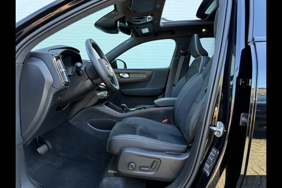 Volvo XC40 1.5 T4 Plug-in hybrid Ultimate Dark | Pano | Memory | H/K Audio | 19 inch