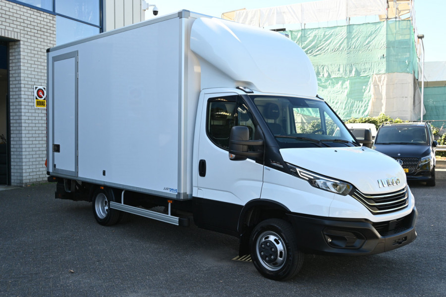 Iveco Daily 40C18 3.0 HiMatic Bakwagen met Dhollandia laadklep Luchtvering, Trekhaak, ACC, LED, Geveerde stoel, Camera