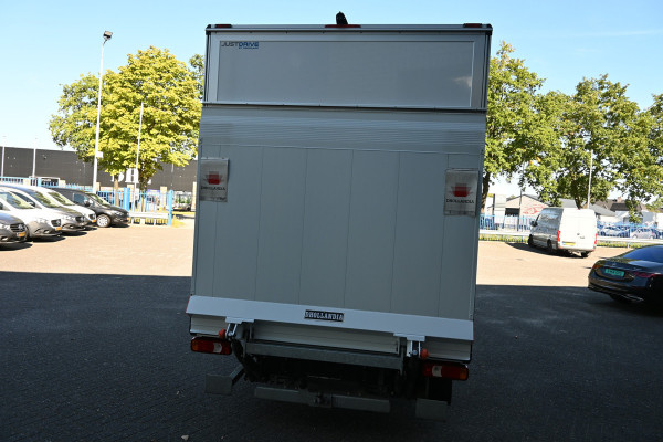 Iveco Daily 40C18 3.0 HiMatic Bakwagen met Dhollandia laadklep Luchtvering, Trekhaak, ACC, LED, Geveerde stoel, Camera