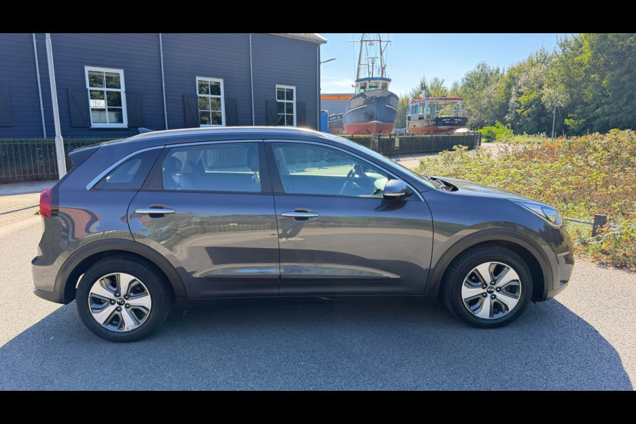 Kia Niro 1.6 GDi Hybrid DynamicLine Airco/Ecc Leer Navi Camera